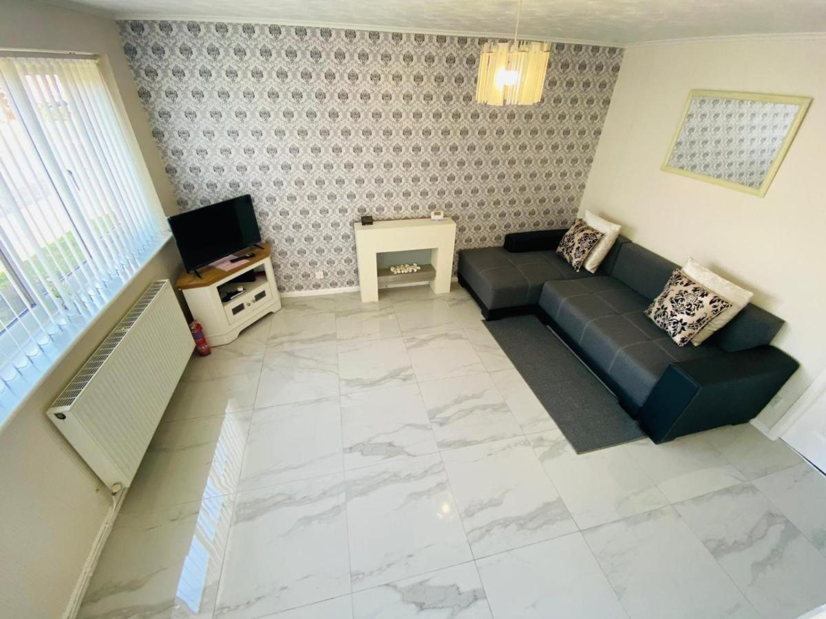 Gardner Holidays House Manchester Esterno foto