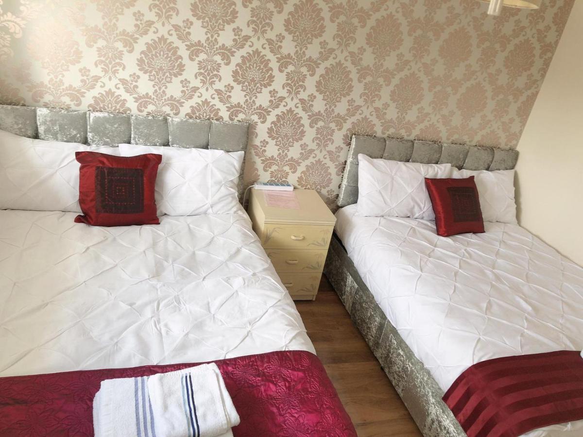 Gardner Holidays House Manchester Esterno foto