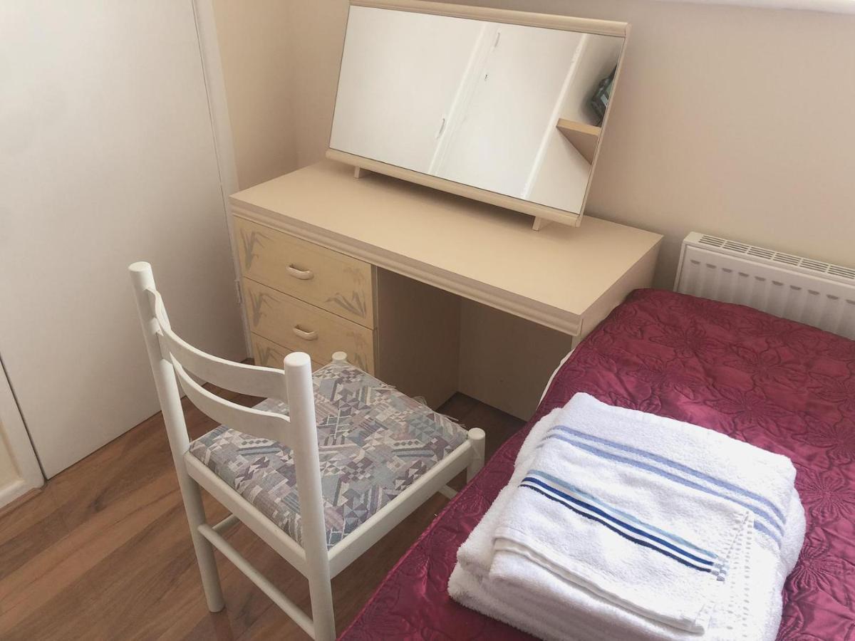 Gardner Holidays House Manchester Esterno foto