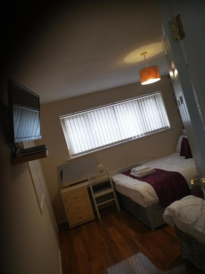 Gardner Holidays House Manchester Esterno foto